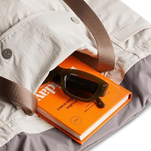 Amazon | [Bellroy] Cinch Tote 容量16L 軽量トートバッグ 外側に
